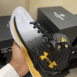 First Copy Under Armour Stephen Curry 1 Black Gold Shoes (2)