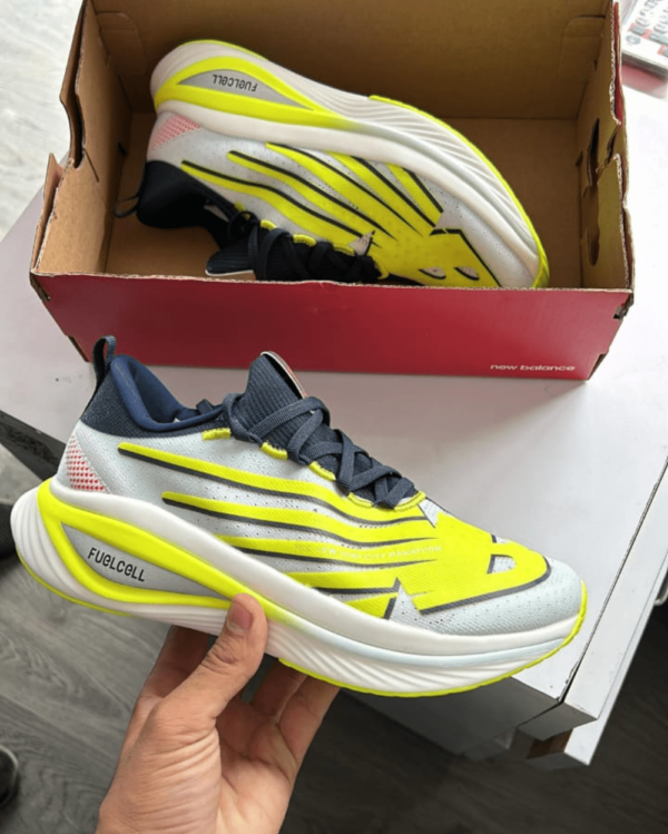 First-Copy-New-Balance-Fuel-Cell-Elite-Shoes.png