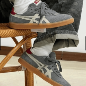 First-Copy-Onitsuka-Tiger-Tokuten-Sneakers-Shoes-2.png