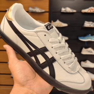 First-Copy-Onitsuka-Tiger-Tokuten-White-Black-Shoes-2.png