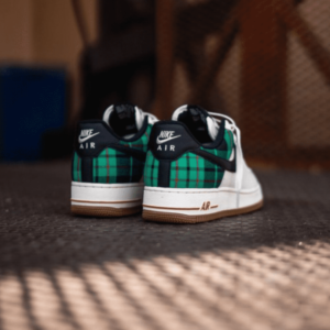 Nike-Air-Force-1-Low-07-LX-Plaid-Pale-Lvory-Stadium-Green-Shoes-2.png