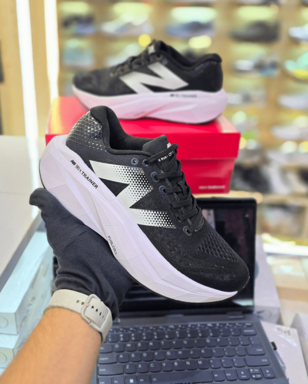 First Copy Replica New Balance SC Trainer Elite 2 Shoes