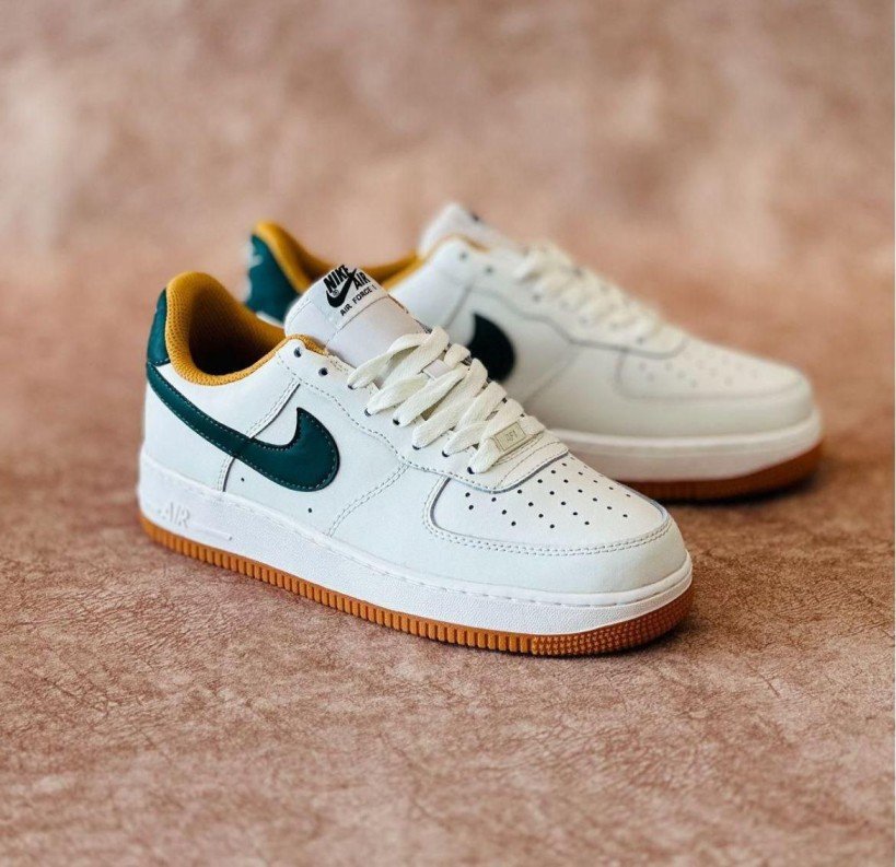 Men and Women Sneakers